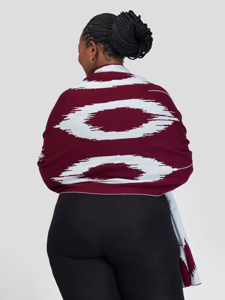 Vivo Reversible Shrug - Burgundy / Light Grey Pete Print