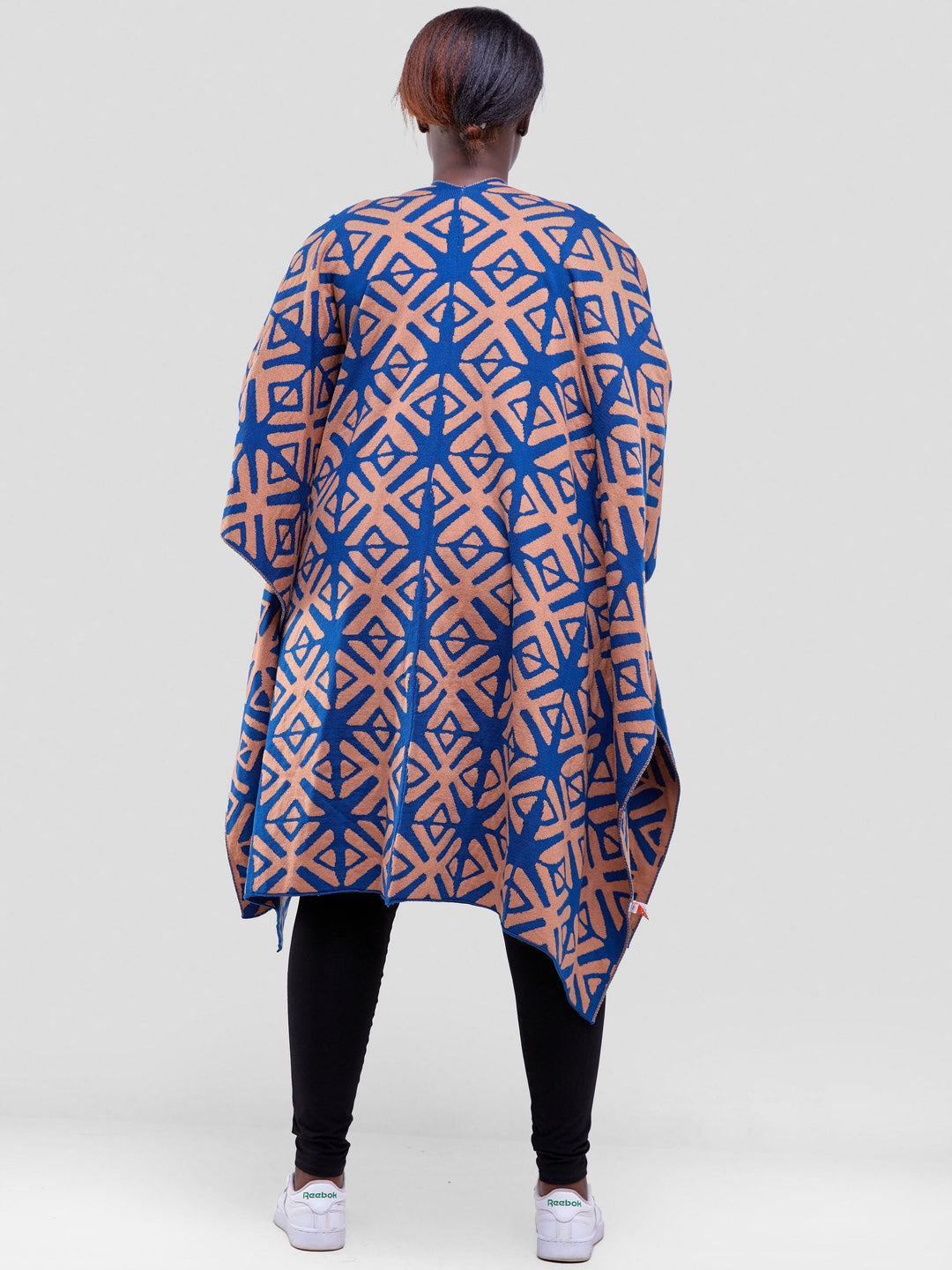 Vivo Reversible Poncho without Fringes- Classic Blue / Caramel Heshi Print