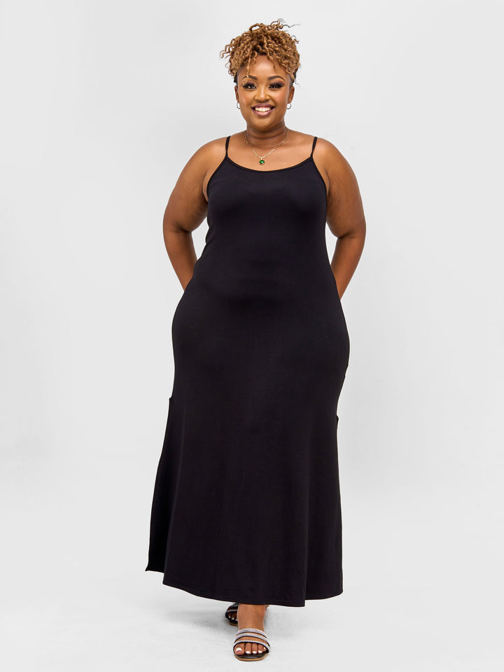 Vivo Essentials Strappy Maxi Dress - Black