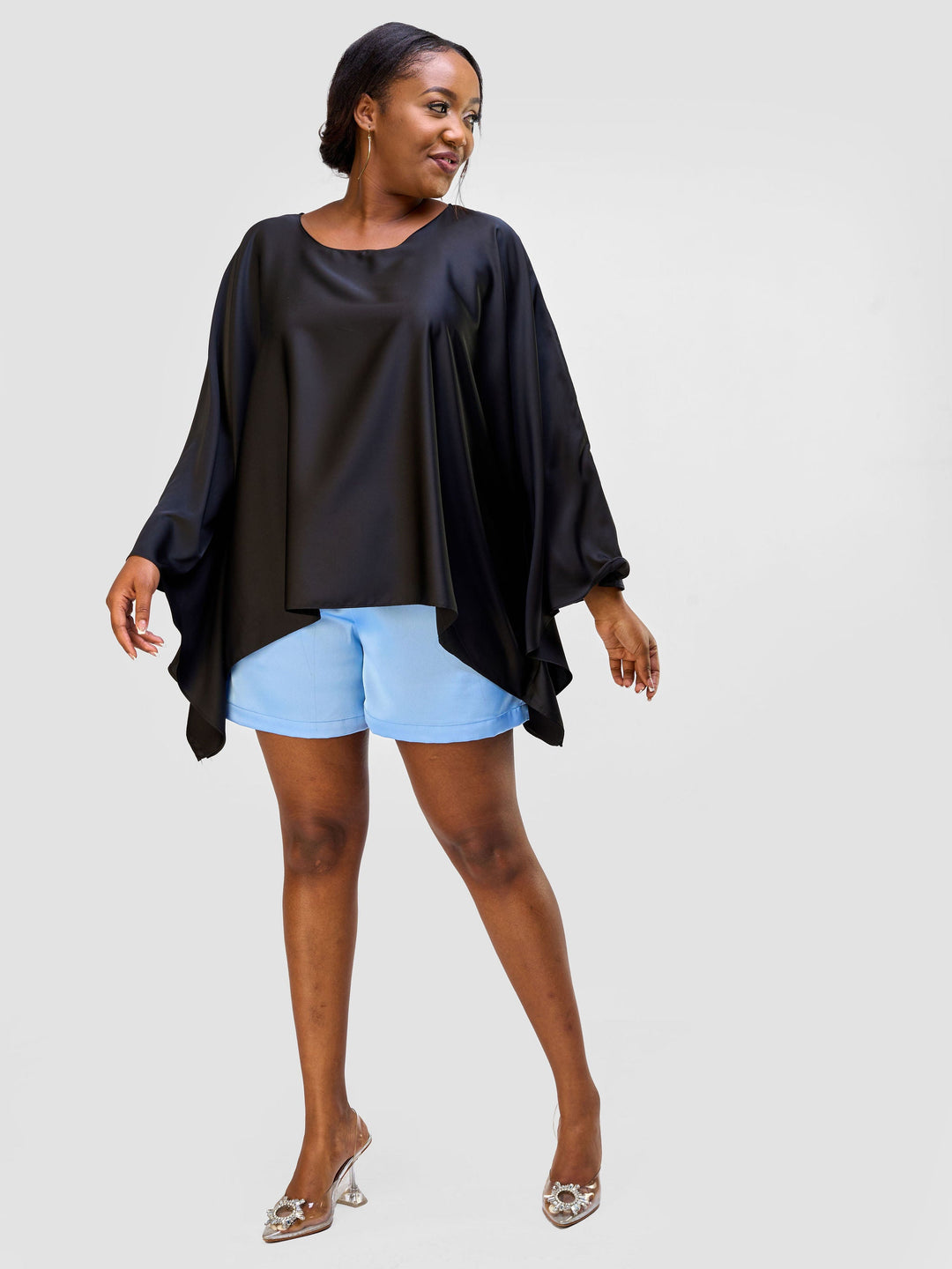 Vivo Nimali Short Satin Kaftan - Black