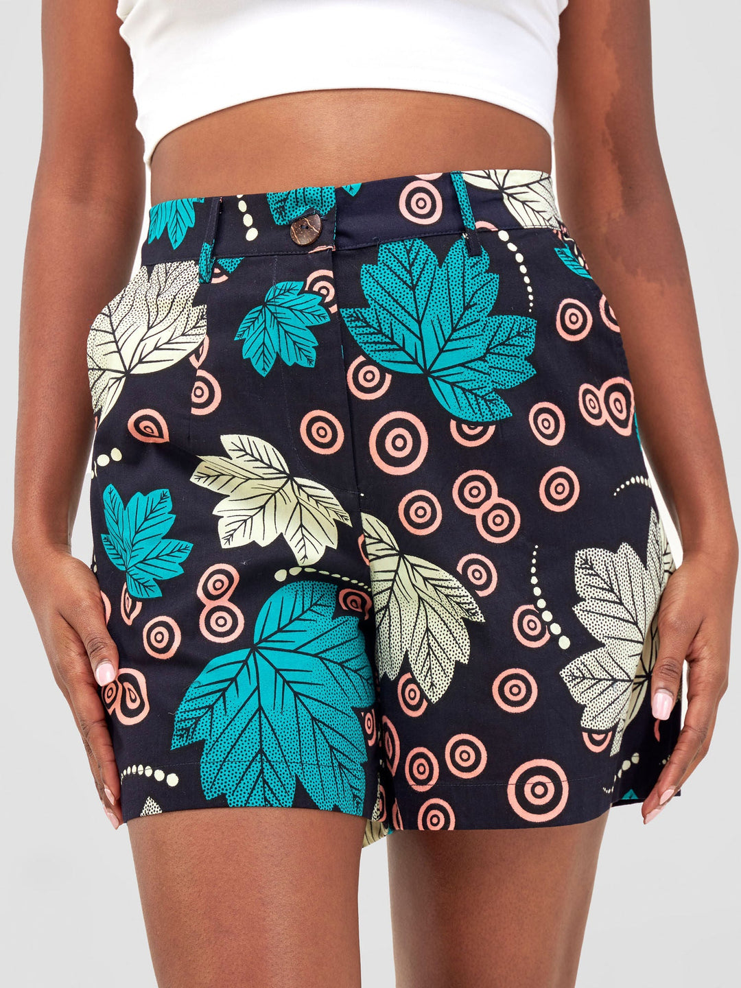 Vivo Must Have Shorts - Lira Print