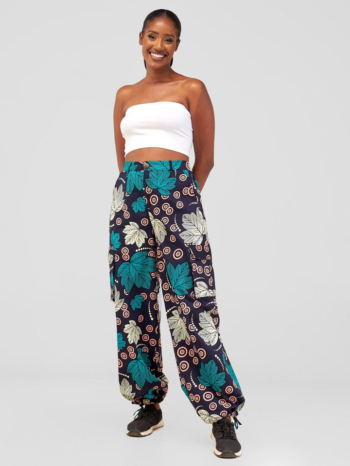 Vivo 2- Way Cargo Pants - Lira Print